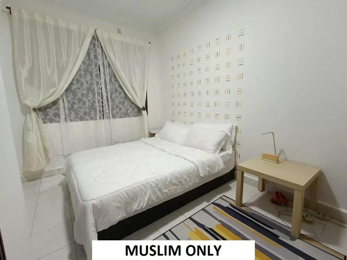 Homestay Laman Nuri, Kota Damansaraペタリンジャヤ エクステリア 写真